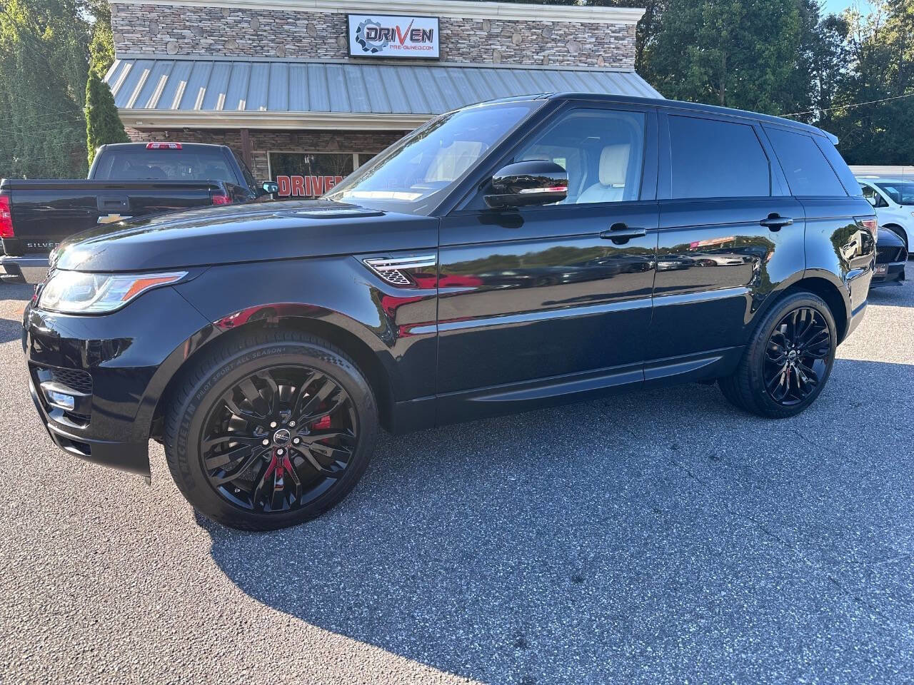 Used 2016 Land Rover Range Rover Sport HSE AWD/4WD image 1