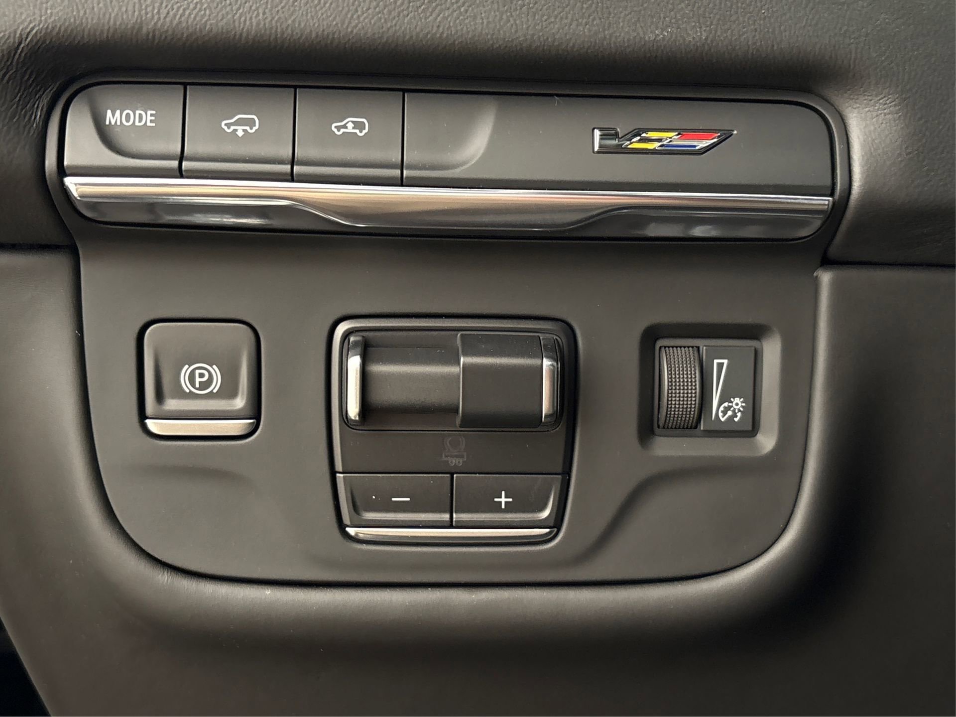 New 2025 Cadillac Escalade V image 20