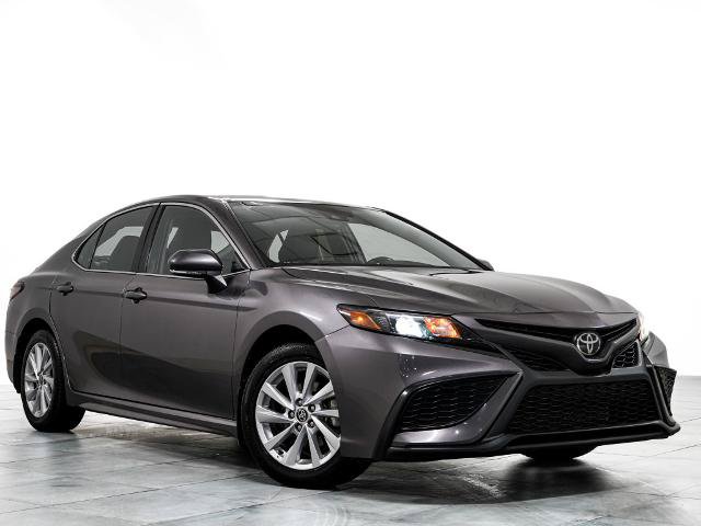 Used 2024 Toyota Camry SE