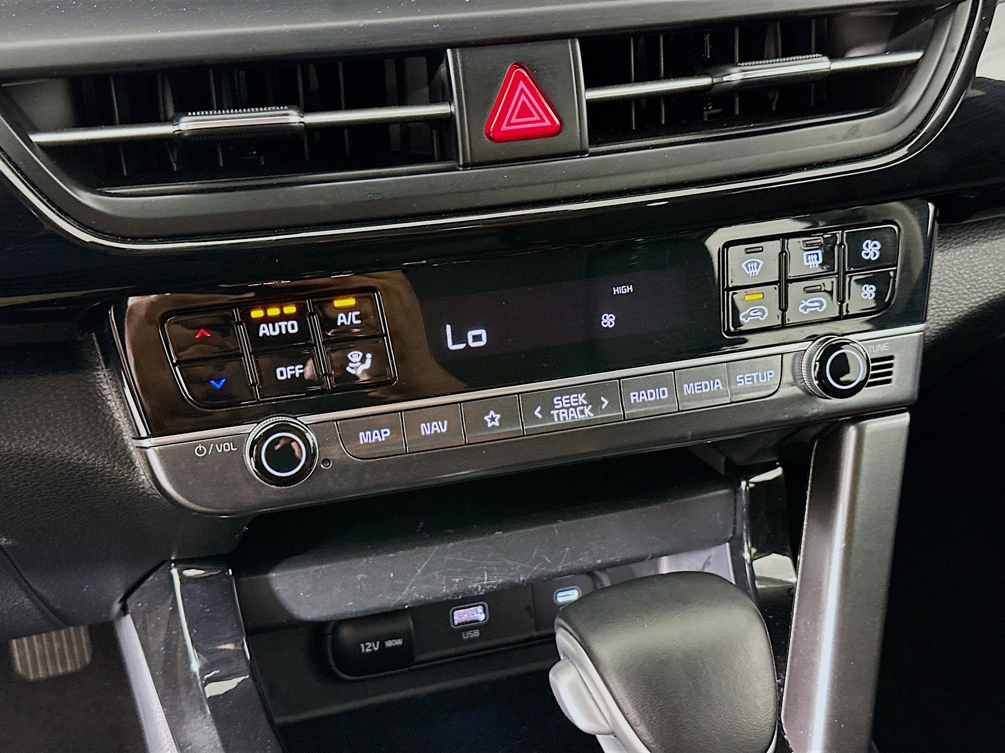 Used 2025 Kia Seltos S image 24