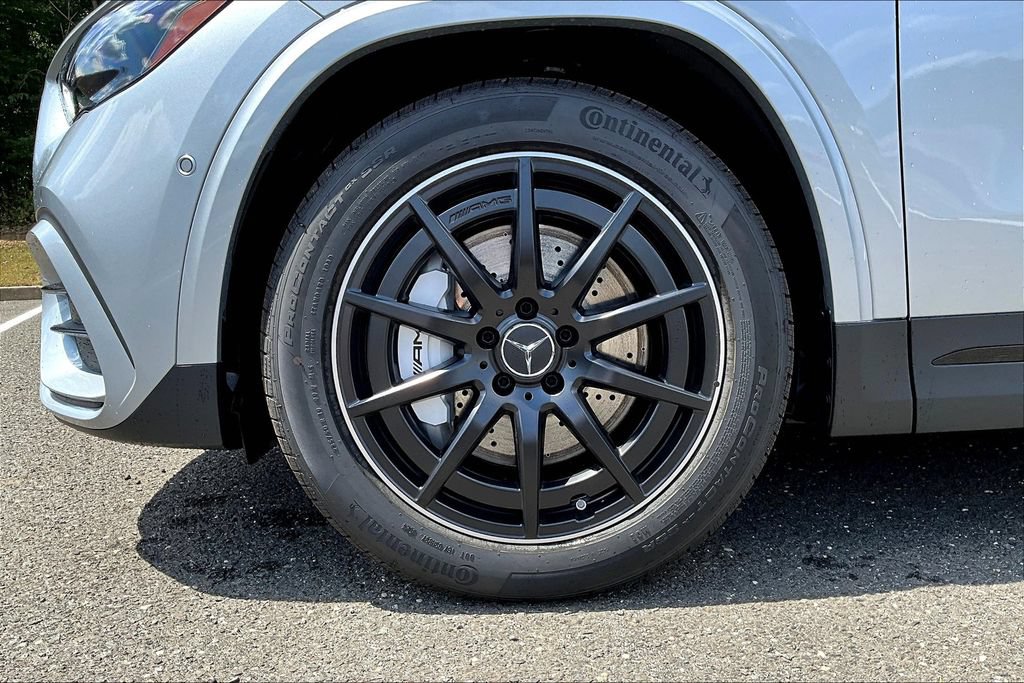 New 2026 Mercedes-Benz GLA 35 AMG 4MATIC image 12