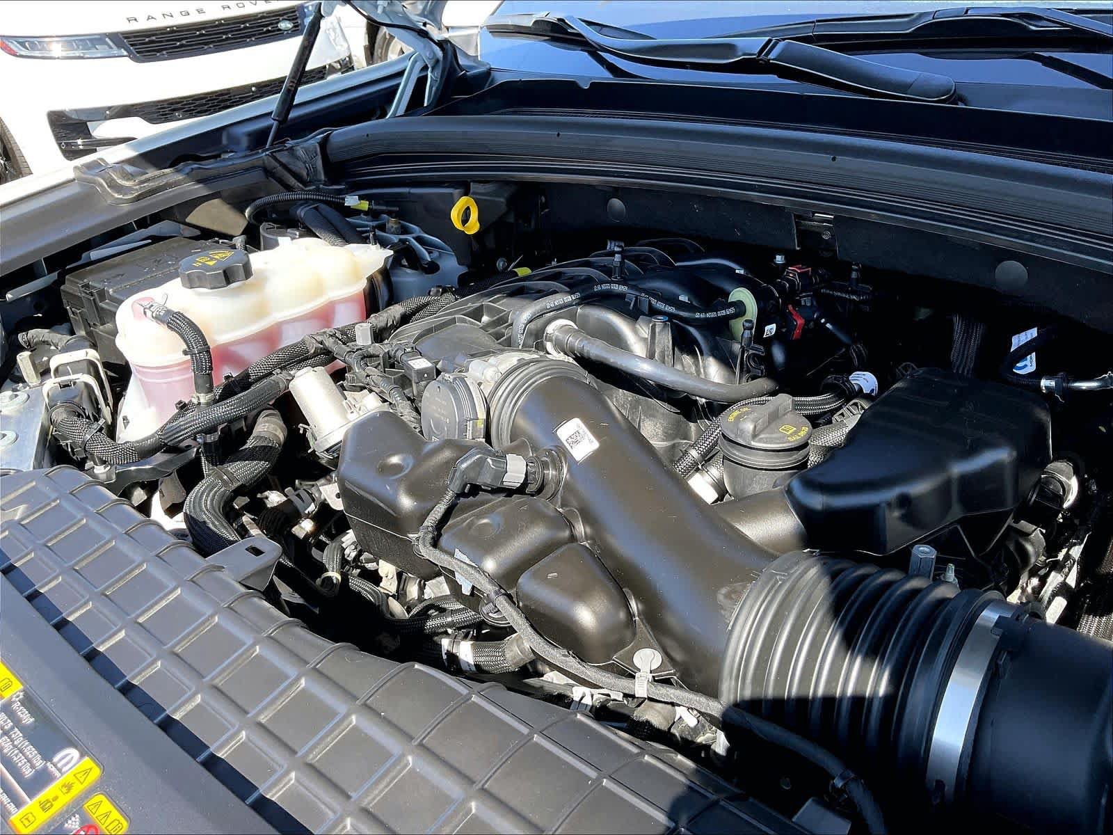 Used 2025 Jeep Grand Cherokee Summit w/ Adv Protech Group IV AWD/4WD image 33