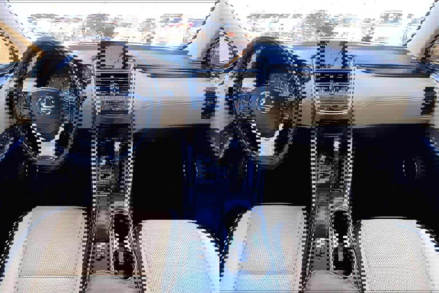 Used 2015 Lexus NX 200t FWD image 14