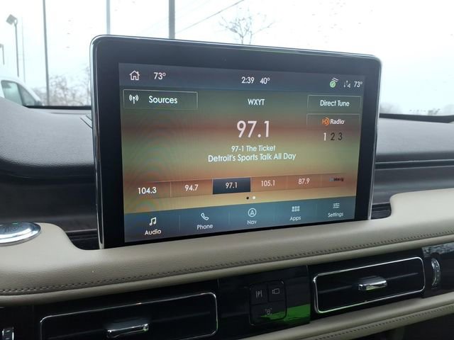 Used 2023 Lincoln Aviator Reserve w/ Equipment Group 201A image 16