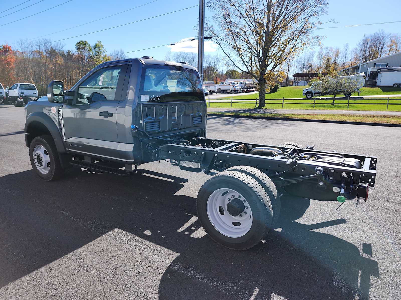 New 2026 Ford F550 4x4 Regular Cab Super Duty image 5