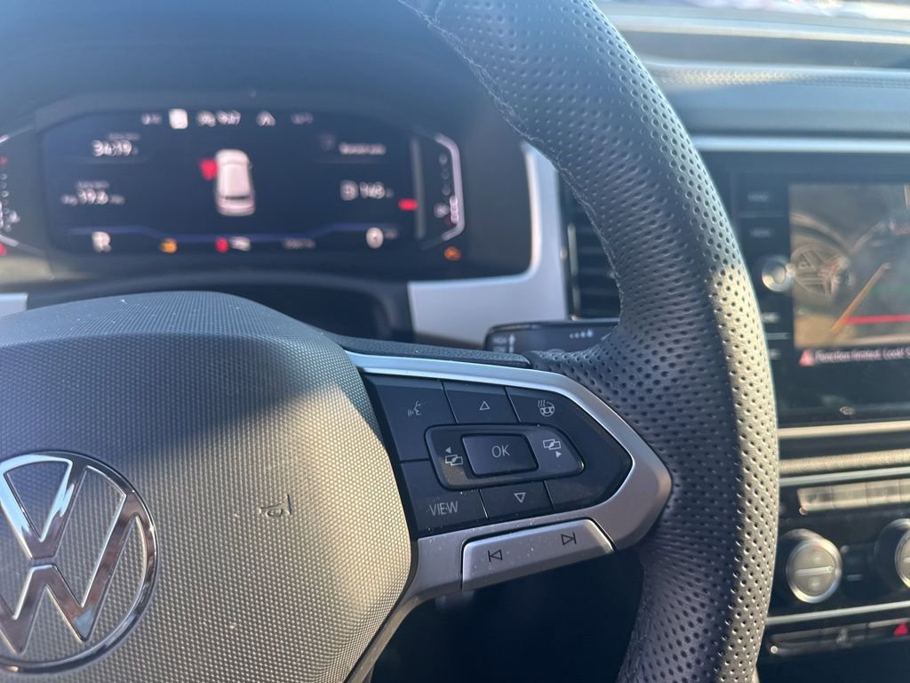 Used 2023 Volkswagen Atlas SEL Premium image 17