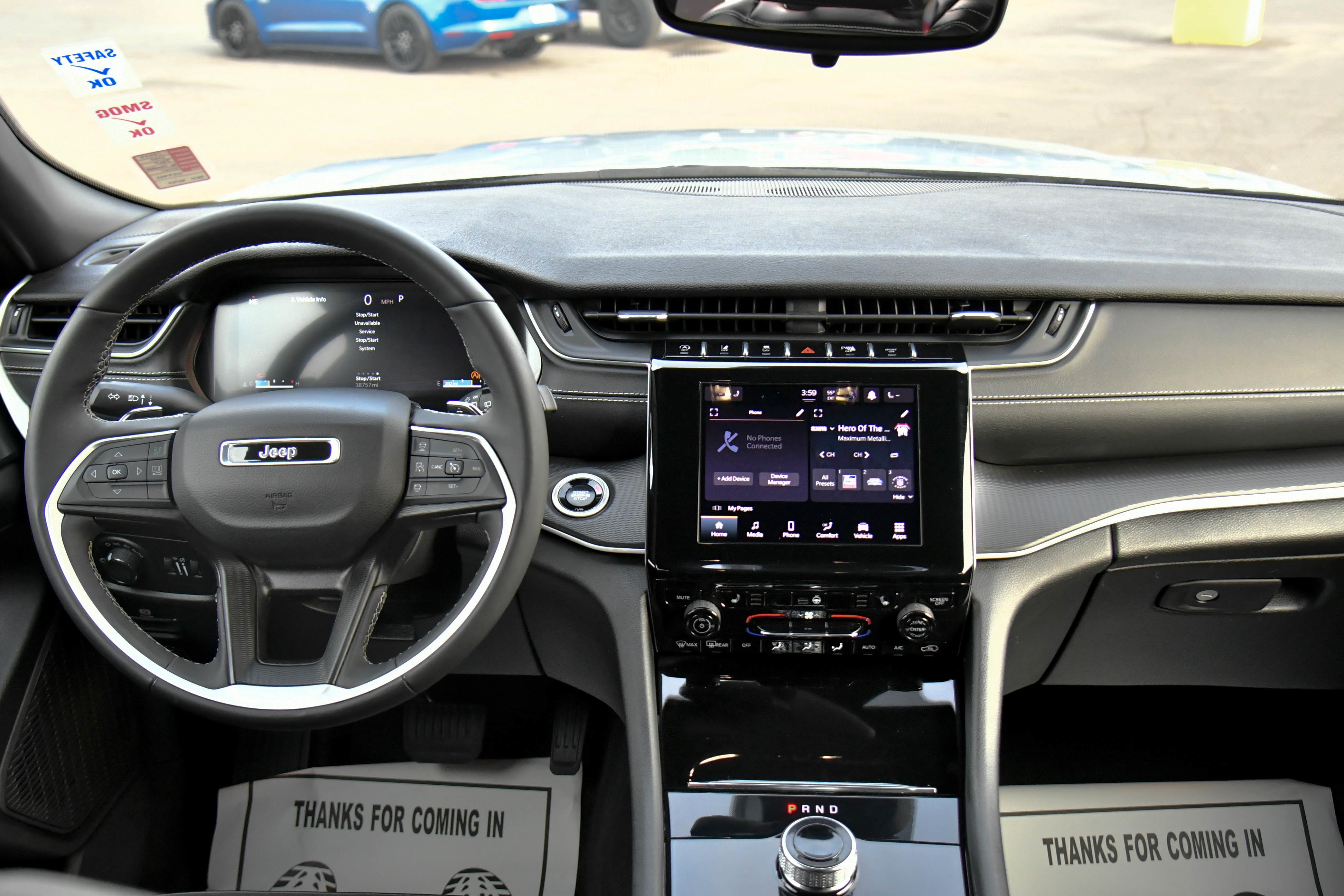 Used 2024 Jeep Grand Cherokee L Laredo image 41