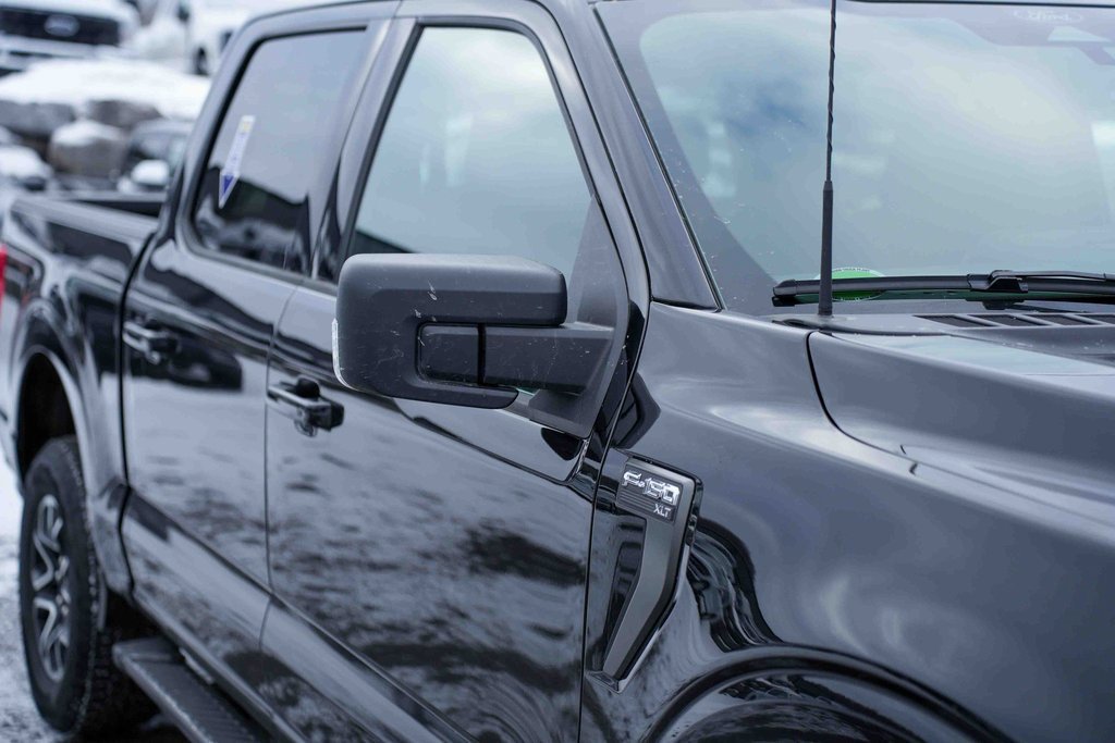 Used 2022 Ford F150 XLT w/ Equipment Group 302A High image 9