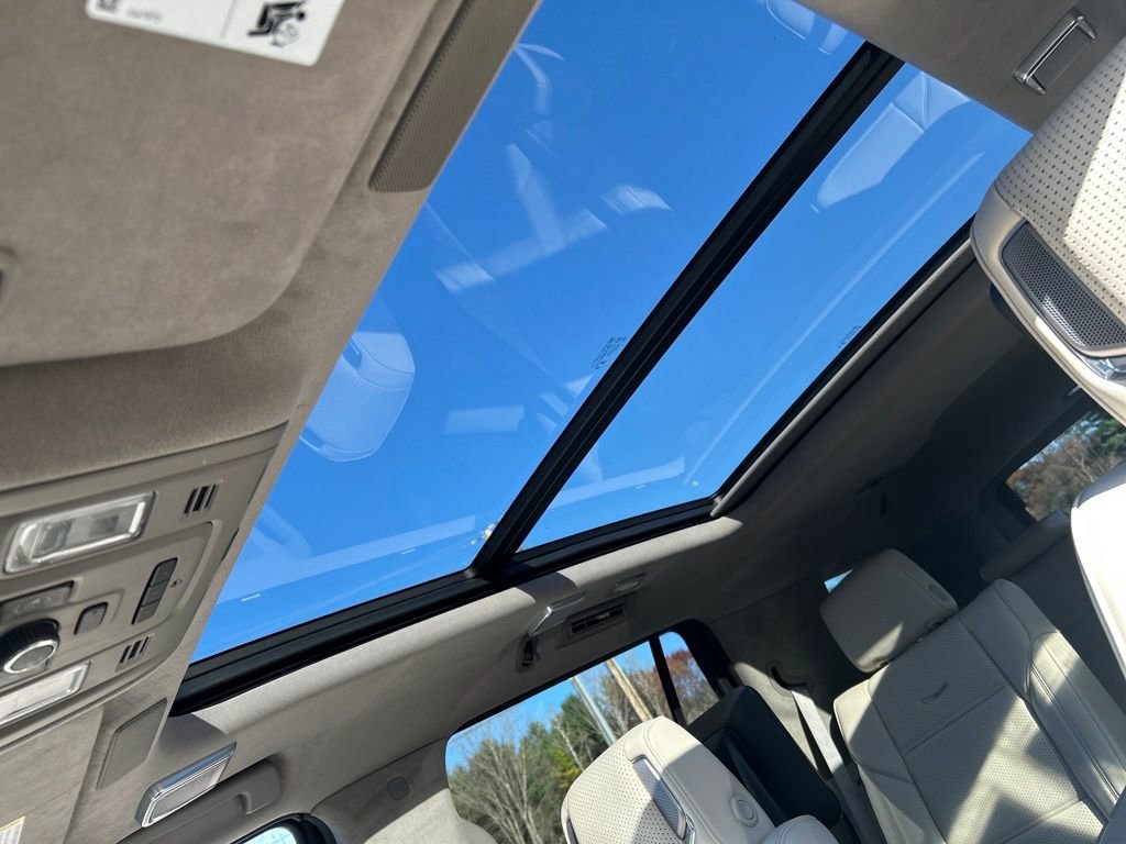 Certified 2023 Cadillac Escalade Sport Platinum image 33