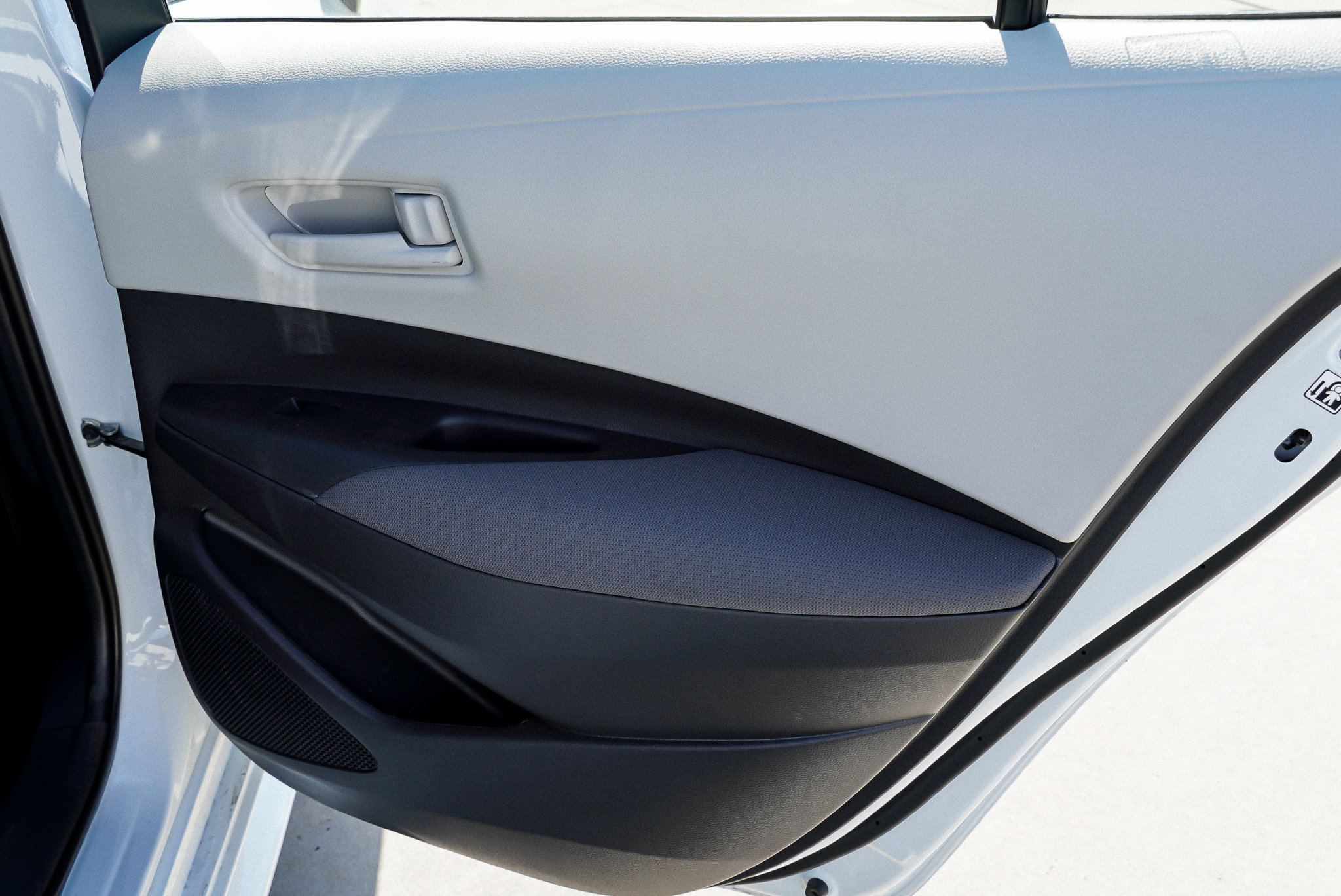 Certified 2024 Toyota Corolla LE FWD image 27