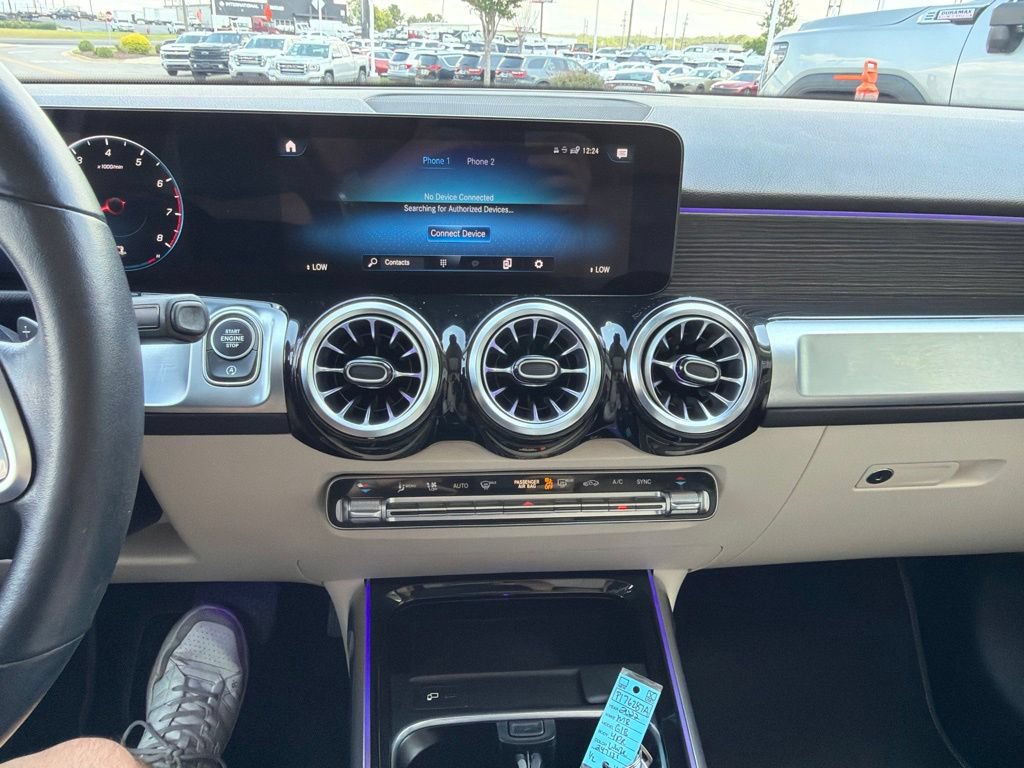 Used 2022 Mercedes-Benz GLB 250 4MATIC image 21
