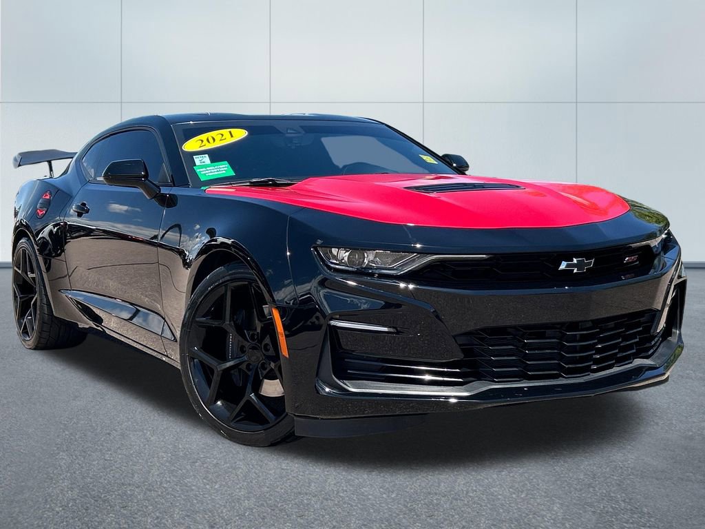 Used 2021 Chevrolet Camaro SS RWD image 33