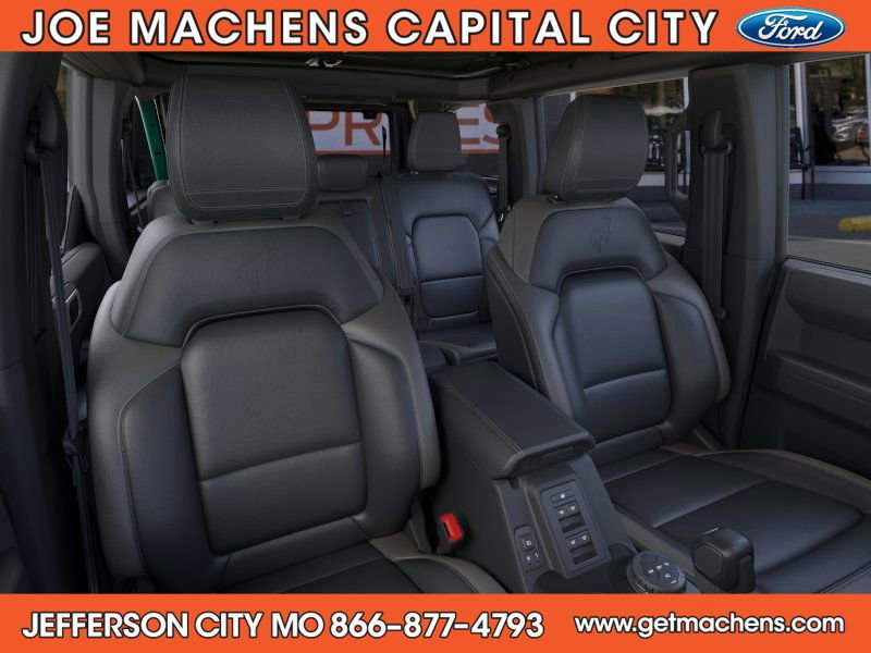 New 2025 Ford Bronco Outer Banks image 11