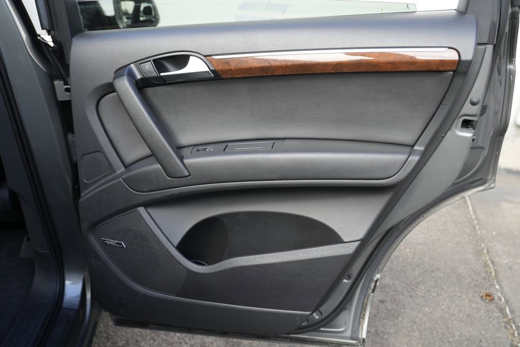 Used 2015 Audi Q7 3.0T Premium Plus w/ Premium Plus Package image 41