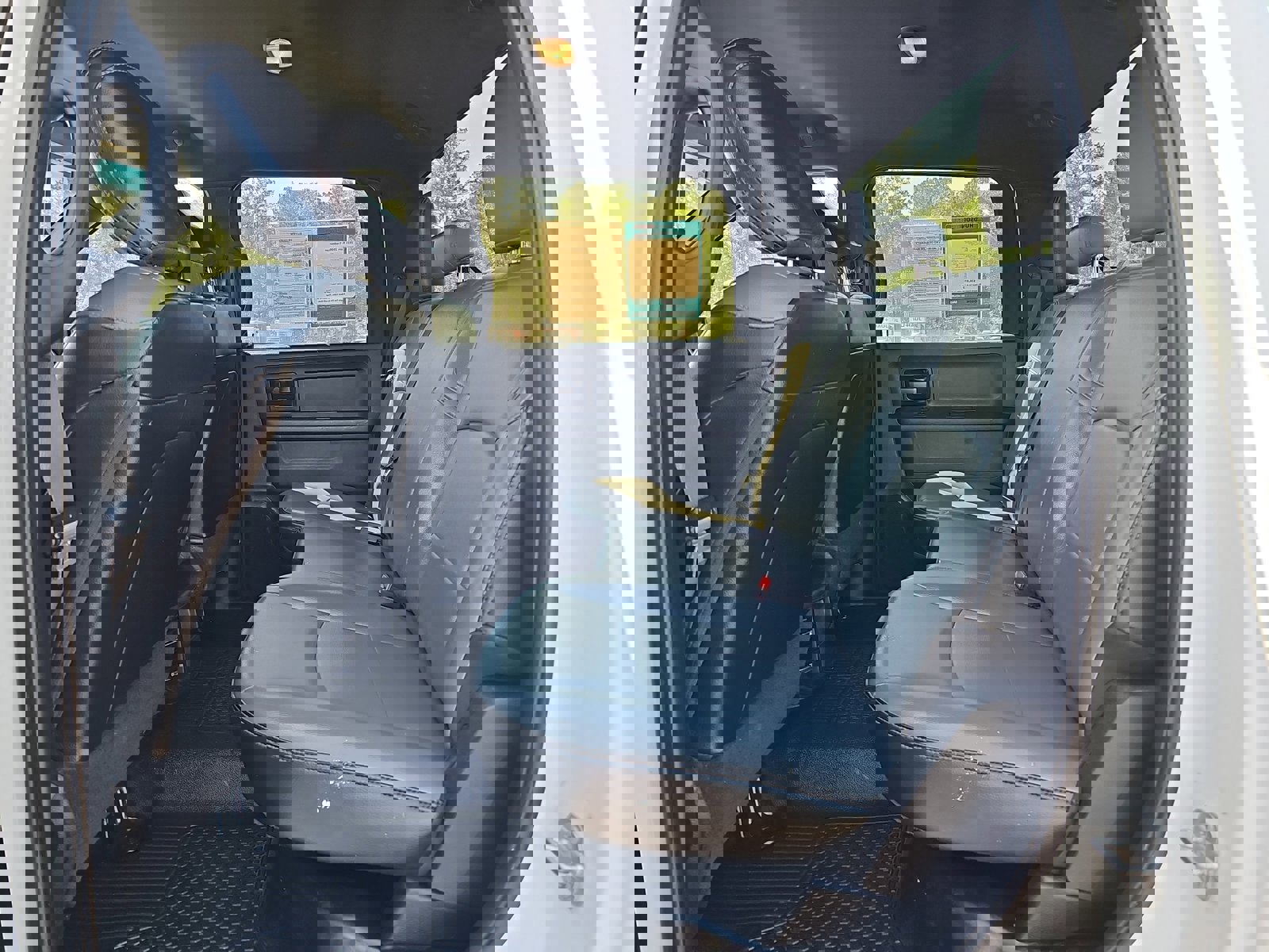 Used 2021 RAM 2500 Tradesman w/ Chrome Appearance Group image 15