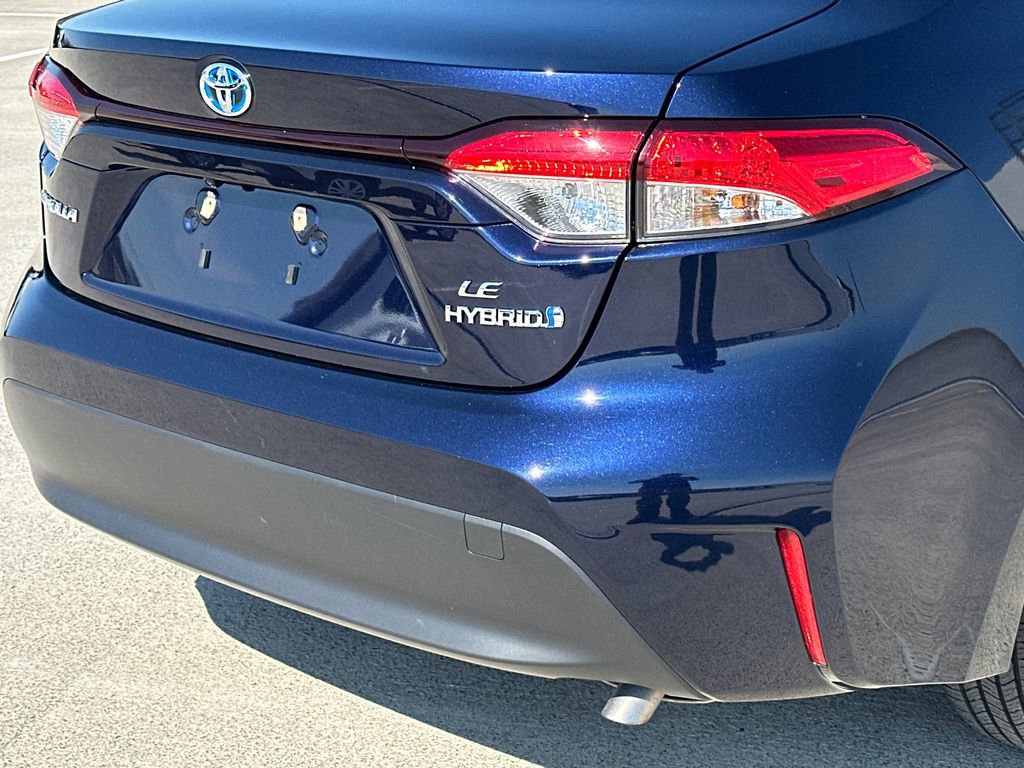 Used 2023 Toyota Corolla LE w/ Carpet Mat Package (TMS) FWD image 5