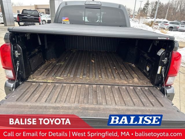 Used 2018 Toyota Tacoma TRD Off-Road w/ Technology Package image 27