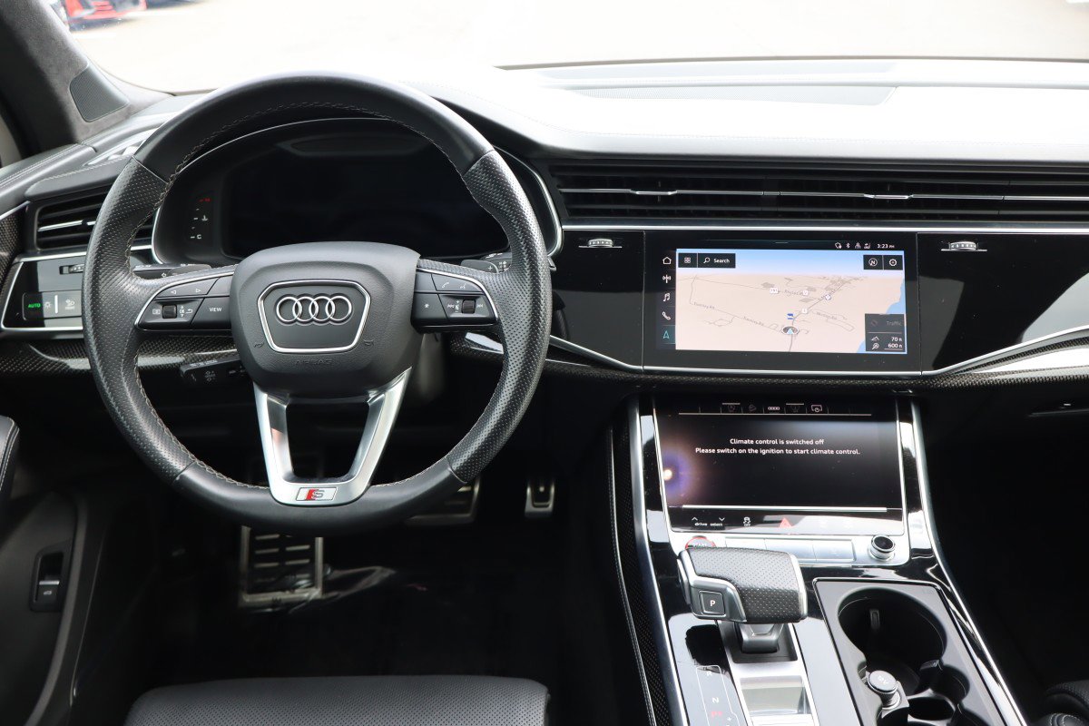 Used 2021 Audi SQ7 Prestige w/ Prestige Package AWD/4WD image 13