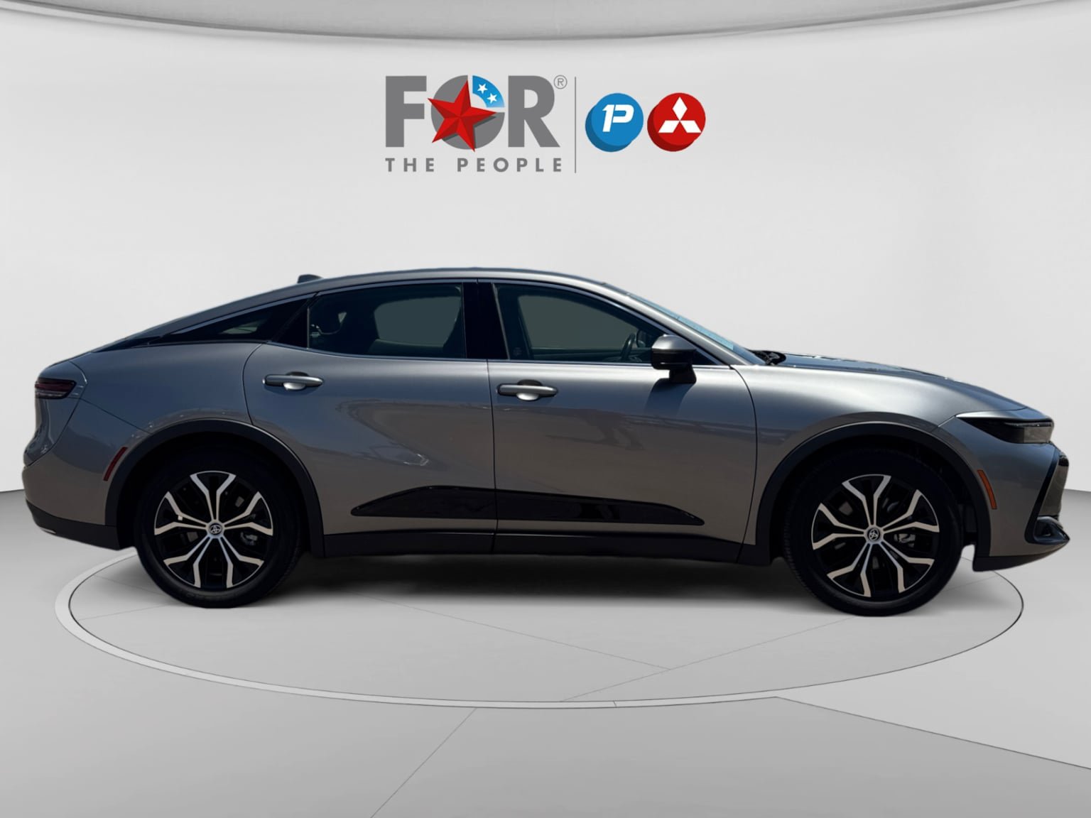 Used 2023 Toyota Crown AWD/4WD image 6