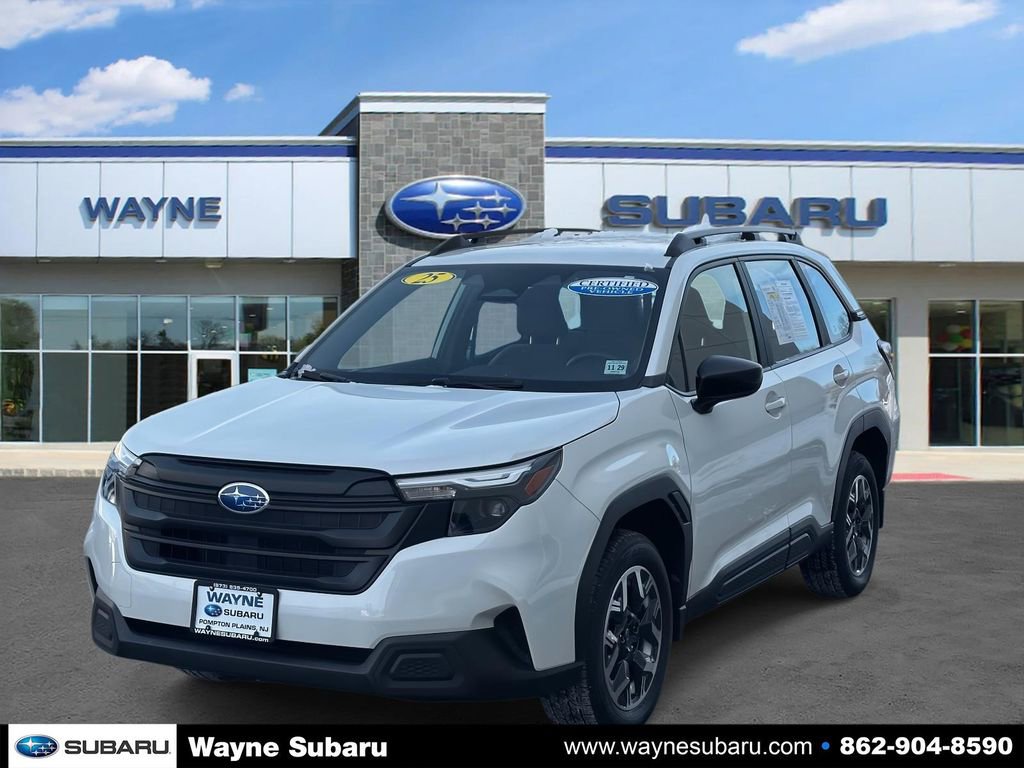 Used 2025 Subaru Forester Base image 2