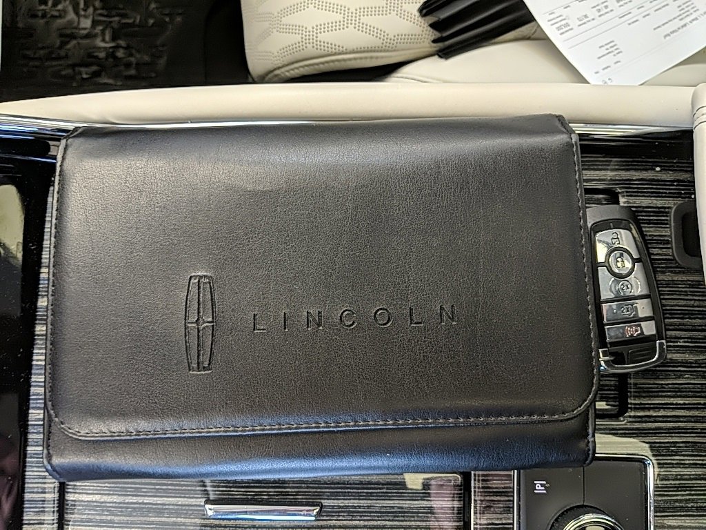 Certified 2022 Lincoln Navigator L Black Label image 31