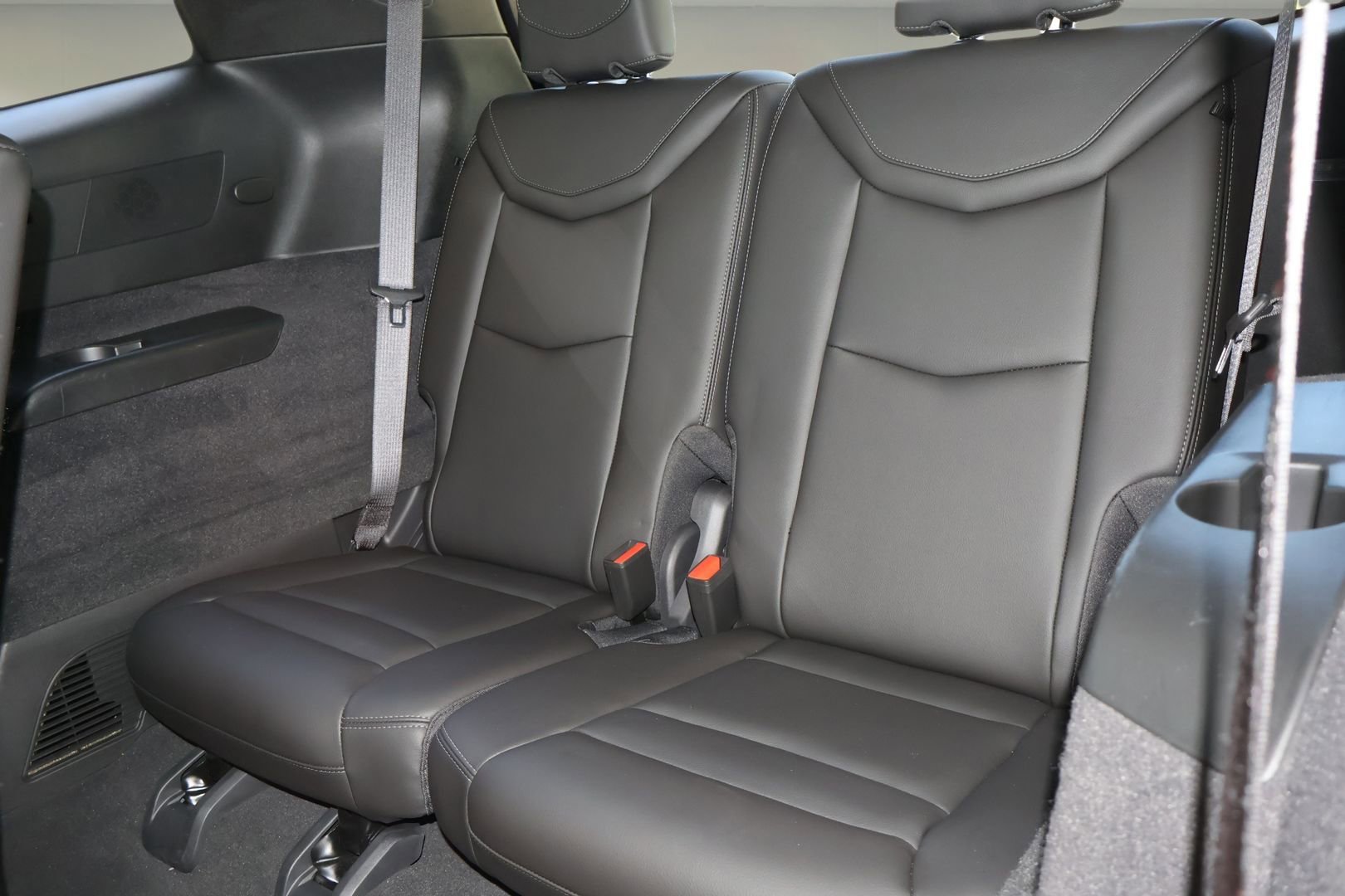 Used 2024 Cadillac XT6 Luxury FWD image 12