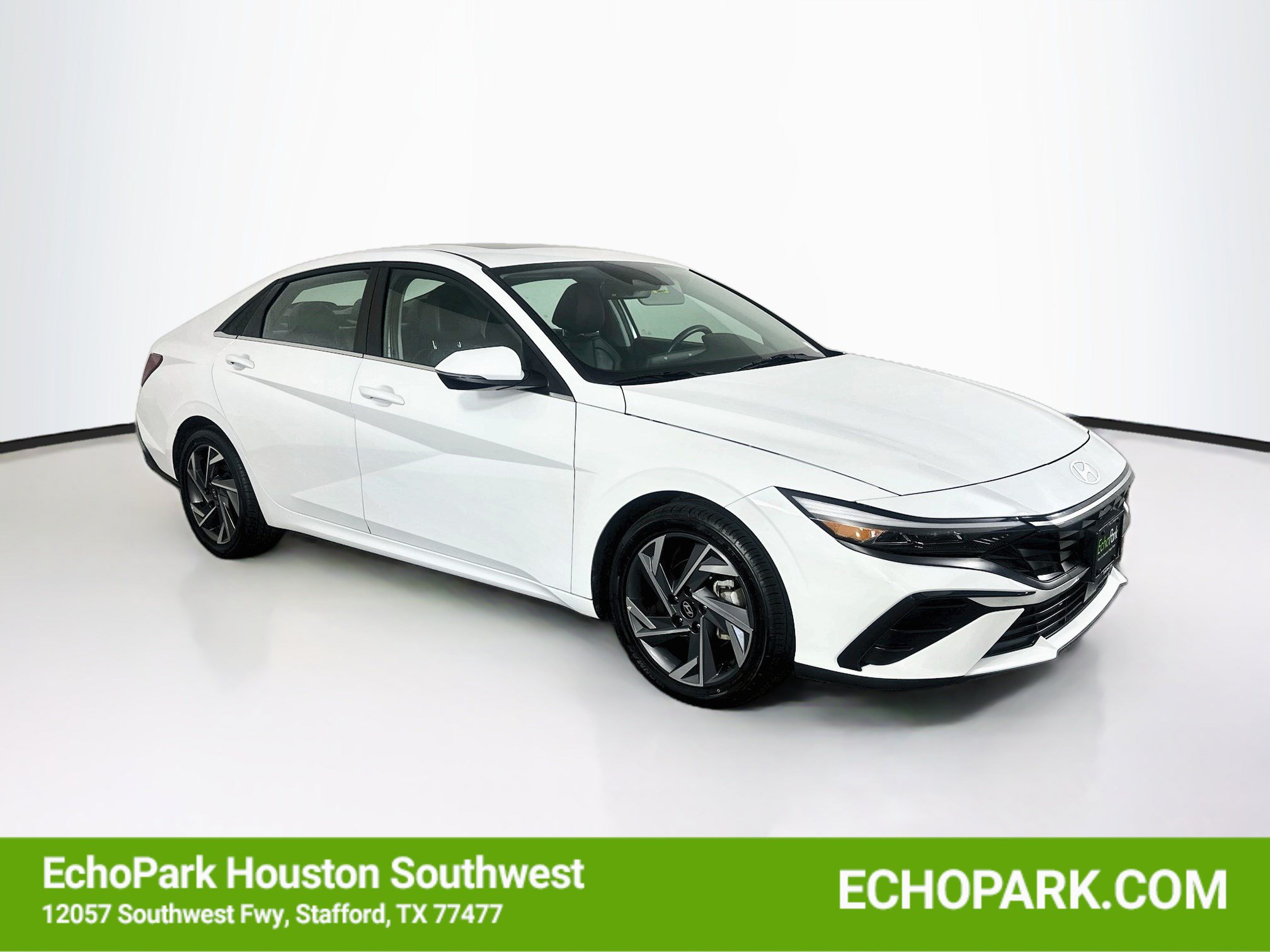 Used 2025 Hyundai Elantra Limited