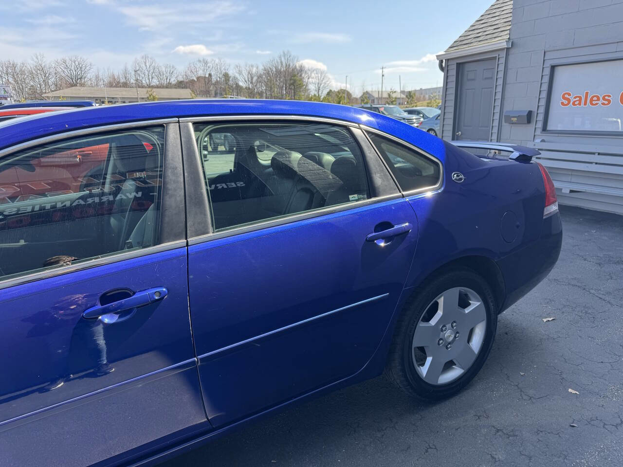 Used 2006 Chevrolet Impala SS w/ Convenience Package FWD image 5