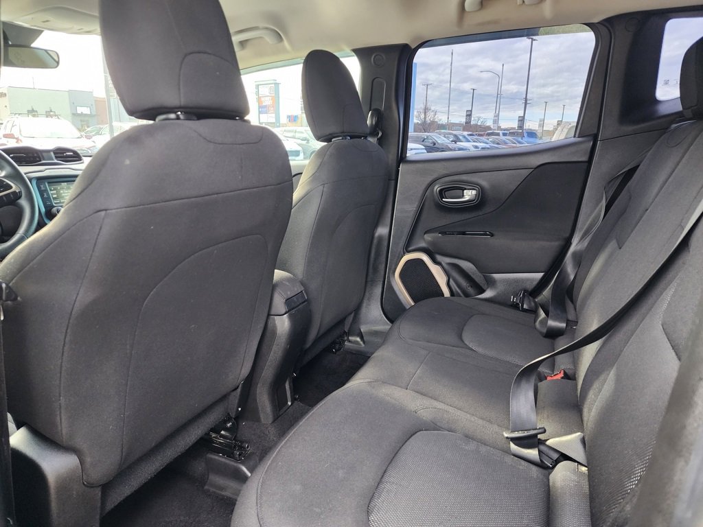 Used 2017 Jeep Renegade Sport w/ Power & Air Group image 11