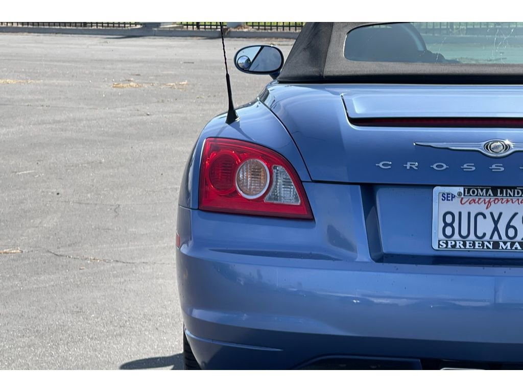 Used 2005 Chrysler Crossfire Limited image 13