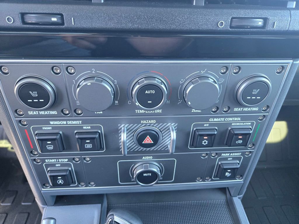 Used 2026 INEOS Grenadier Fieldmaster Edition image 16