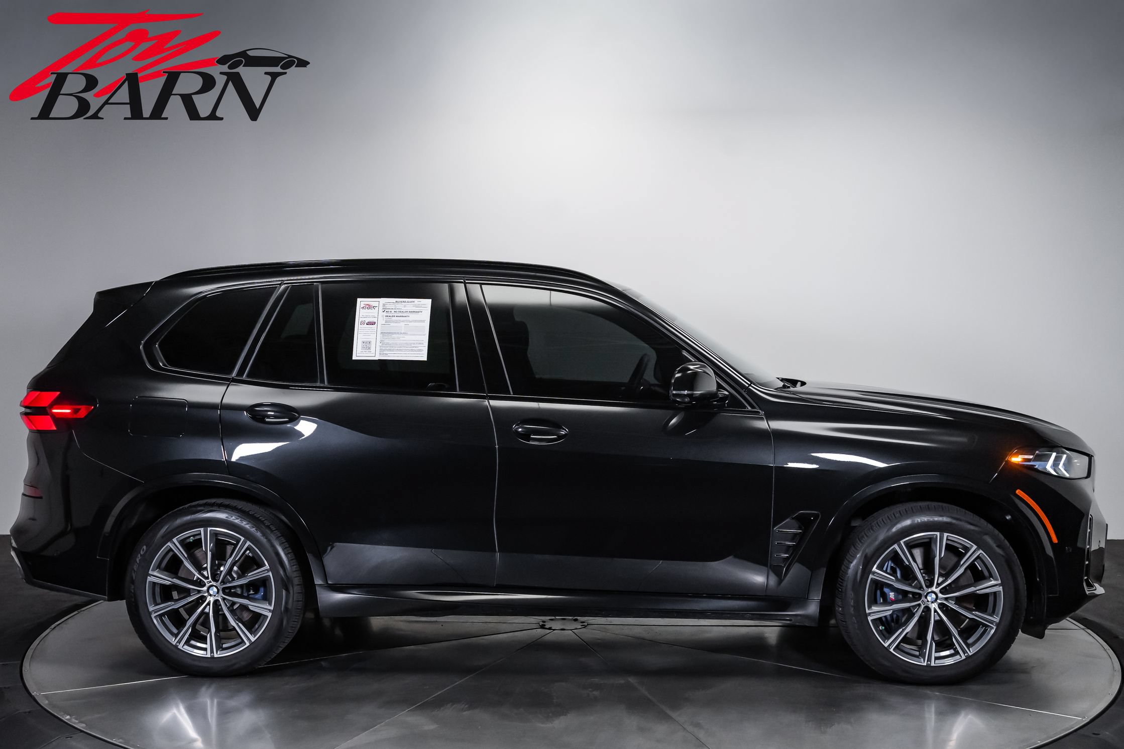 Used 2024 BMW X5 M60i w/ Climate Comfort Package AWD/4WD image 6