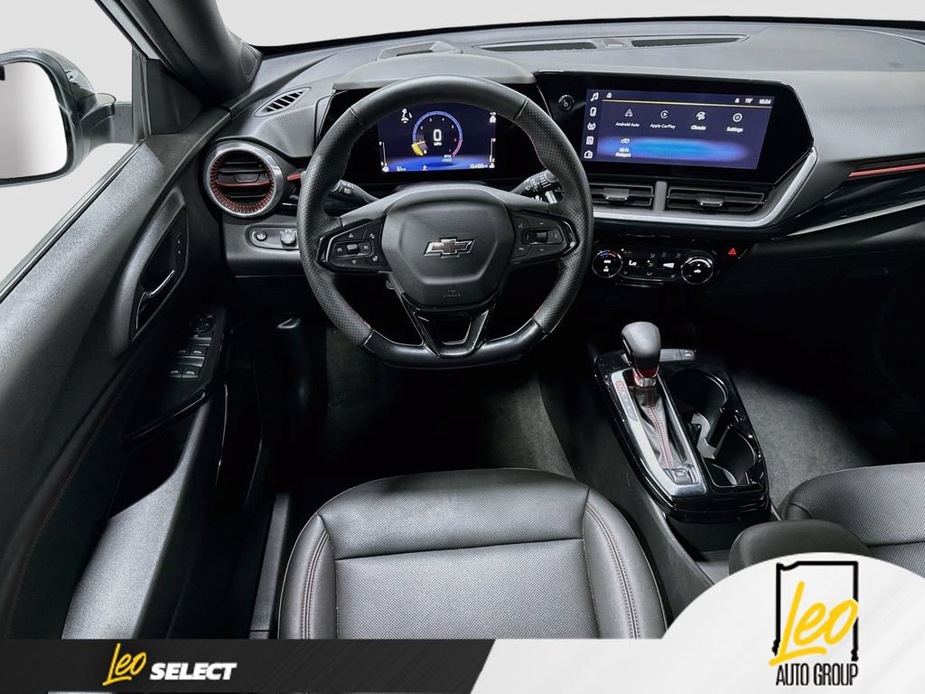 Used 2024 Chevrolet Trax RS w/ Driver Confidence Package FWD image 24