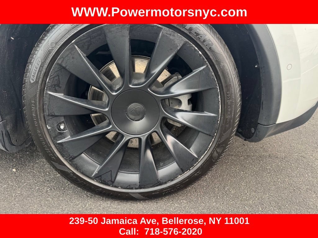 Used 2021 Tesla Model Y Long Range AWD/4WD image 17