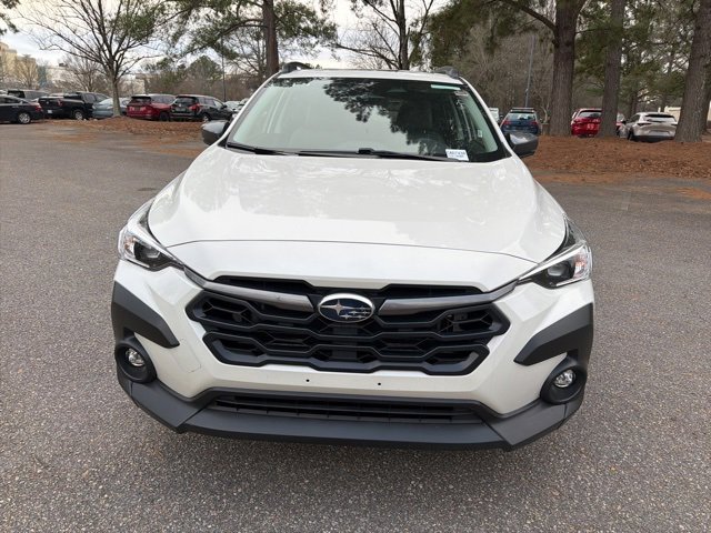 Used 2024 Subaru Crosstrek 2.0i Premium image 3