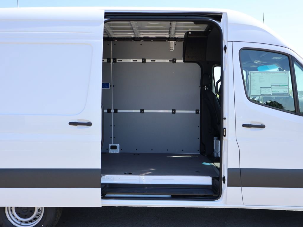 New 2026 Mercedes-Benz Sprinter 144 Cargo image 12