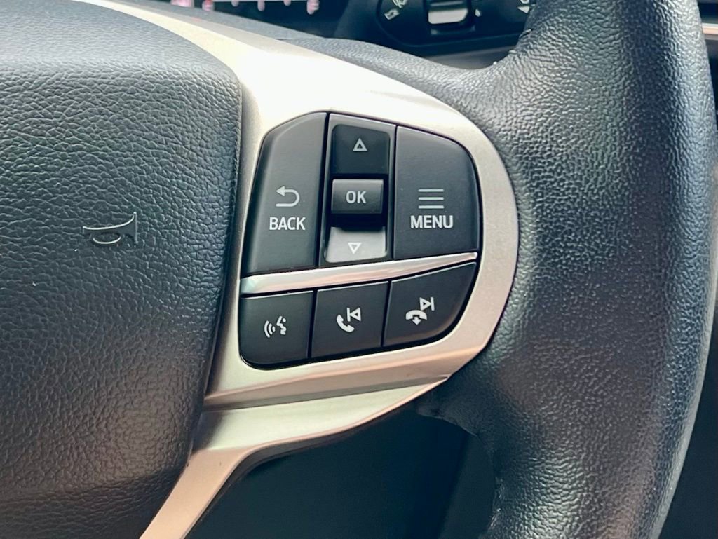 Used 2023 Ford Explorer XLT w/ Equipment Group 202A image 23