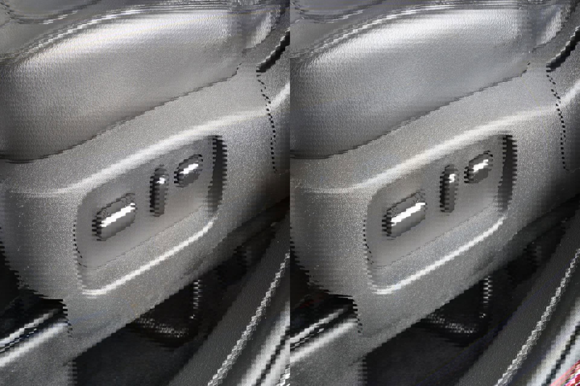 Used 2018 Ford Flex SEL w/ Equipment Group 202A AWD/4WD image 13