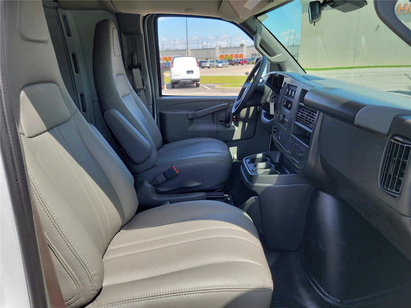 New 2026 GMC Savana 3500 Extended w/ Driver Convenience Package RWD image 11