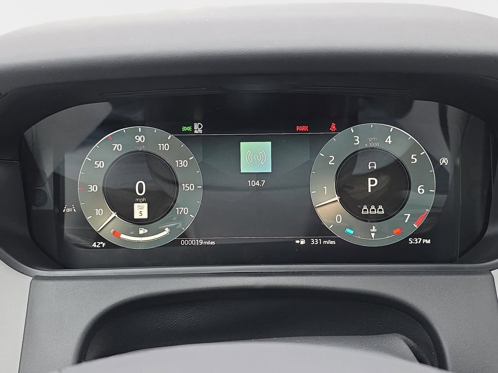 New 2026 Land Rover Range Rover Velar Dynamic SE AWD/4WD image 19