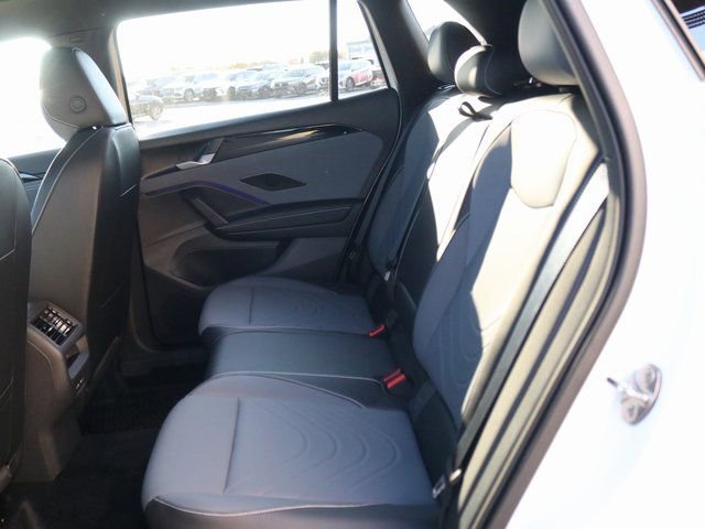 New 2026 Volkswagen Tiguan SE R-Line image 24