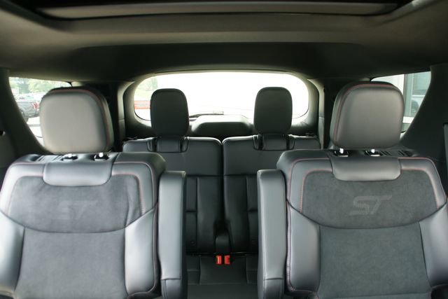 New 2026 Ford Explorer ST AWD/4WD image 41