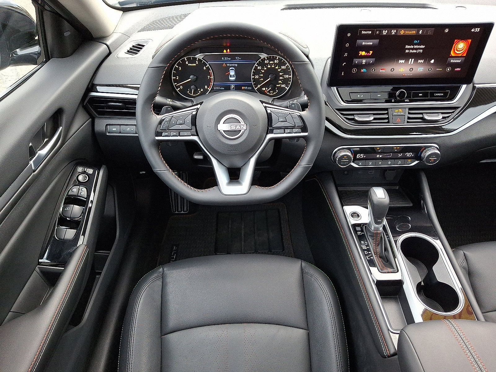 Certified 2025 Nissan Altima 2.5 SR w/ SR Premium Package image 12