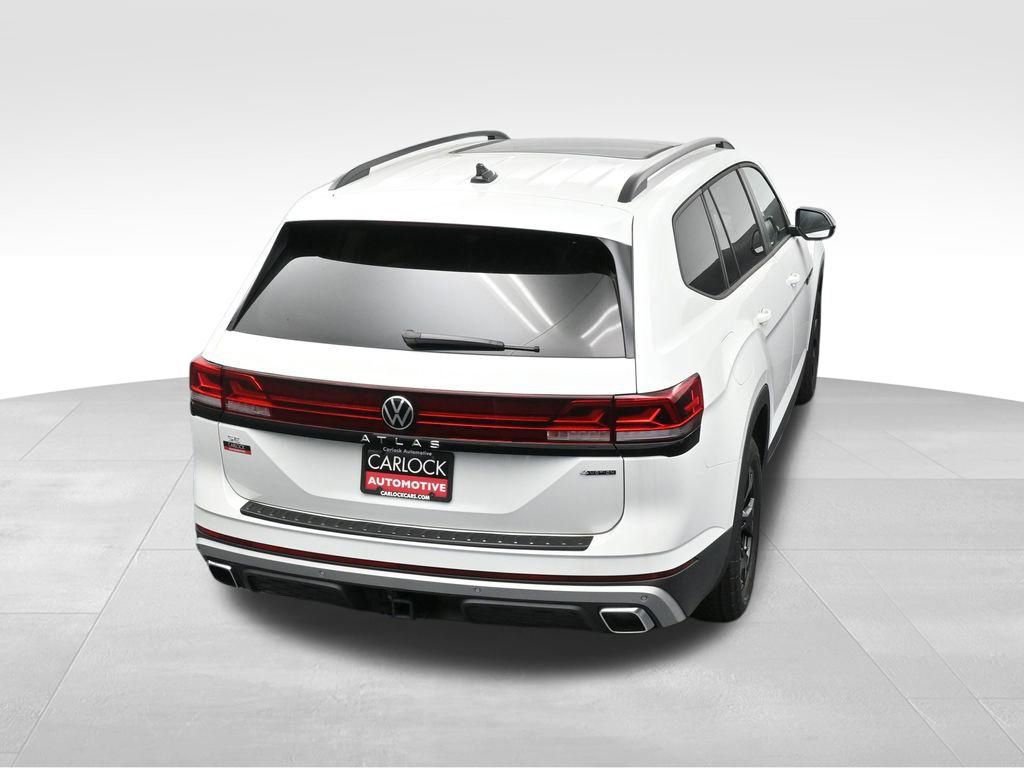 New 2025 Volkswagen Atlas Peak Edition SE image 23