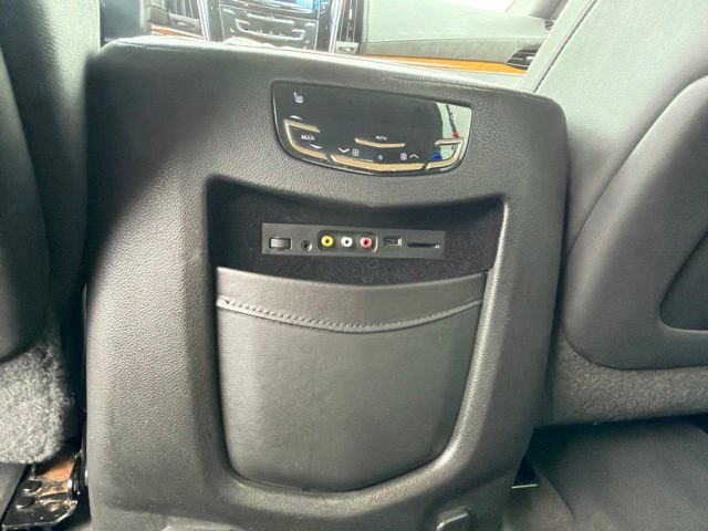 Used 2015 Cadillac Escalade Premium AWD/4WD image 11