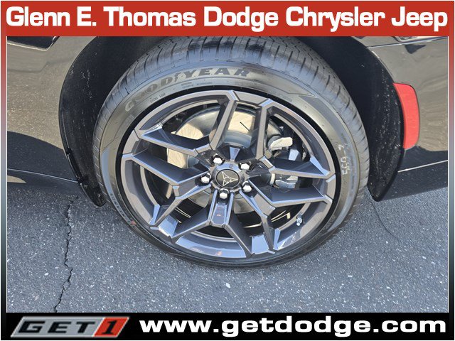 New 2026 Dodge Charger Scat Pack w/ Blacktop Package AWD/4WD image 7