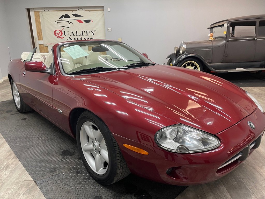 Used 1999 Jaguar XK8 image 10