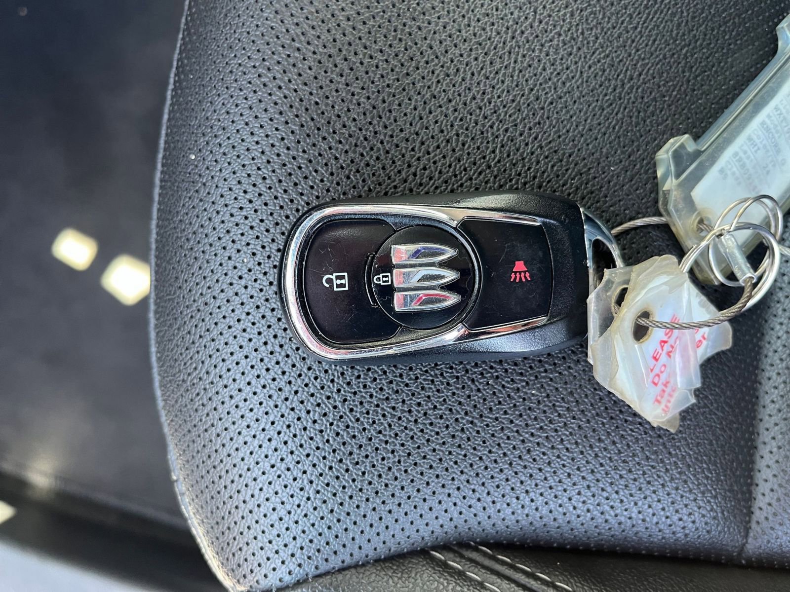 Used 2024 Buick Encore GX Sport Touring image 23