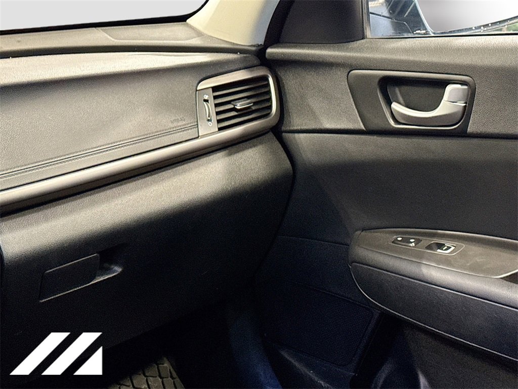 Used 2018 Kia Optima S w/ Panoramic Sunroof Package image 23