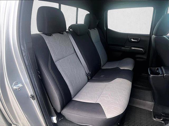 Used 2022 Toyota Tacoma TRD Sport w/ Technology Package RWD image 29
